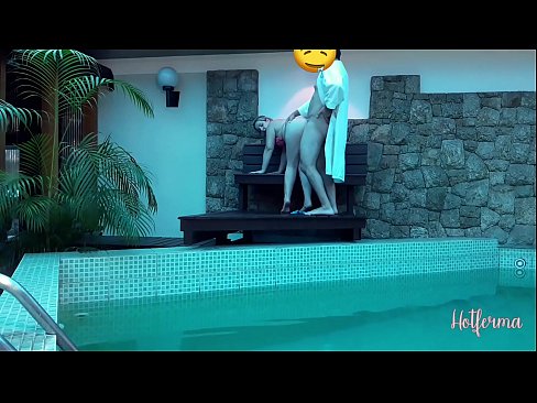❤️ Estro invitas servistinon al la naĝejo, sed ne povis rezisti varmegon ❌ Hejmfarita porno ĉe eo.pornochaturbate.ru ﹏